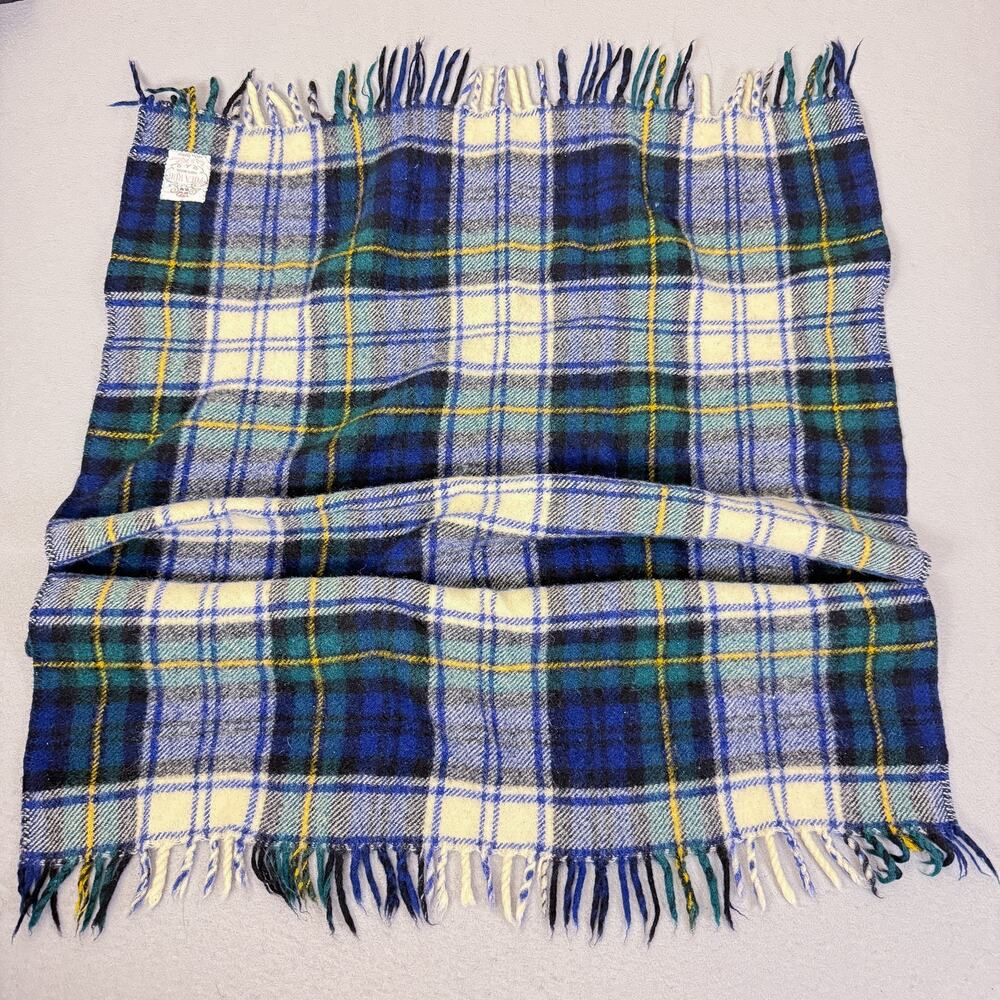 Dola Rug 100% Wool Plaid Fringe Scarf Blanket Made in England Blue Green